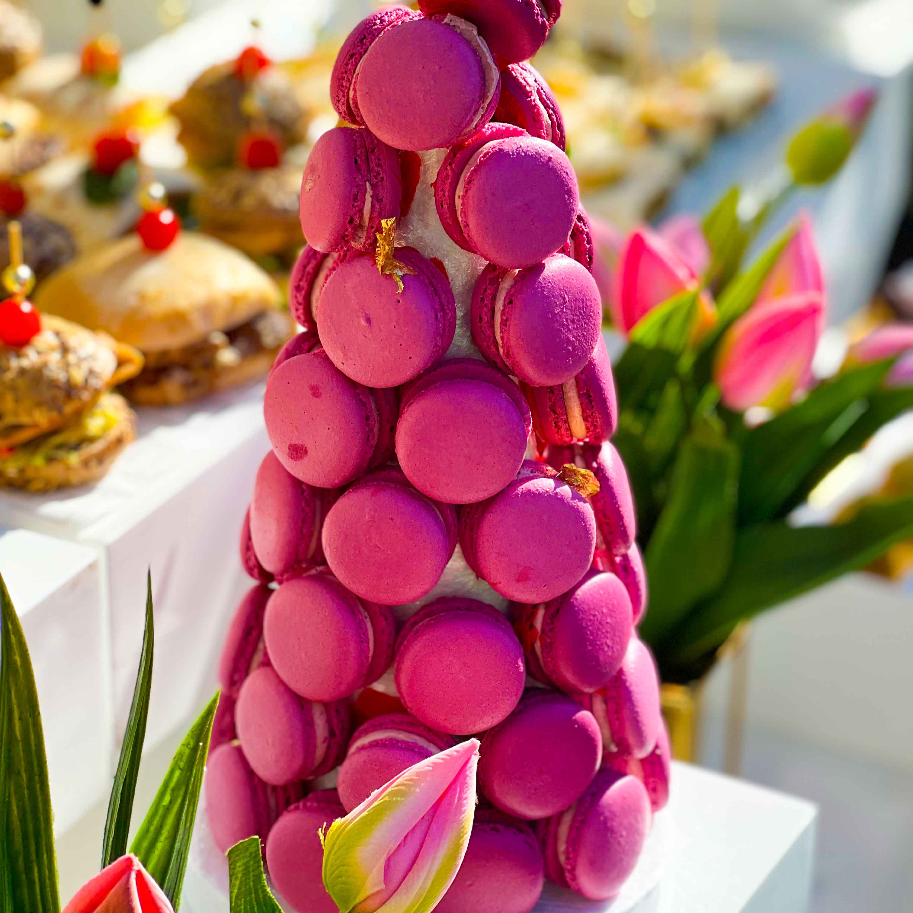 Raspberry éclair